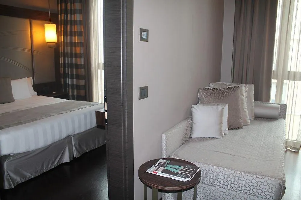 Szálloda Uptown Palace Milánó