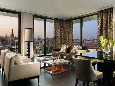 Uptown Palace Milano Otel
