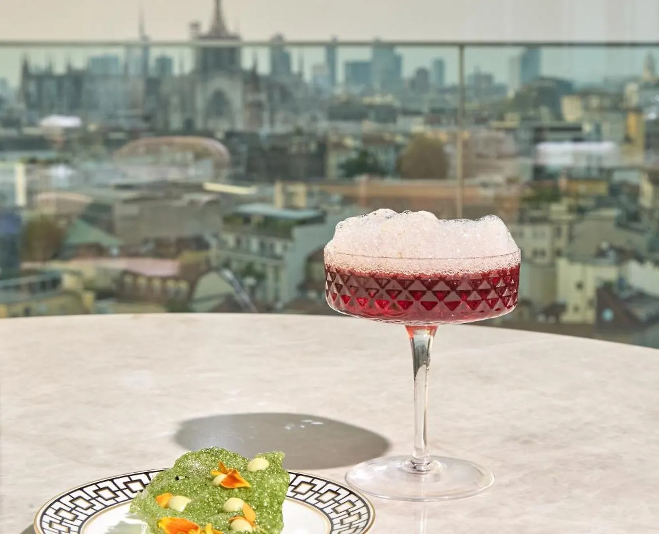 Uptown Palace Milan 4*,