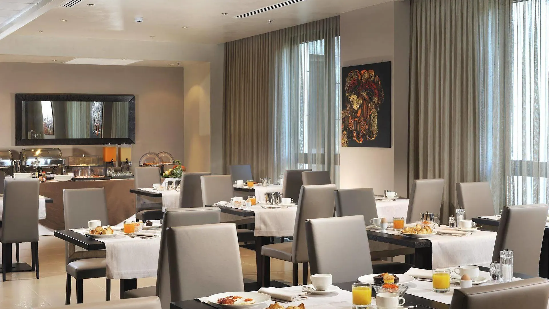 Uptown Palace Milan 4*,  Italy