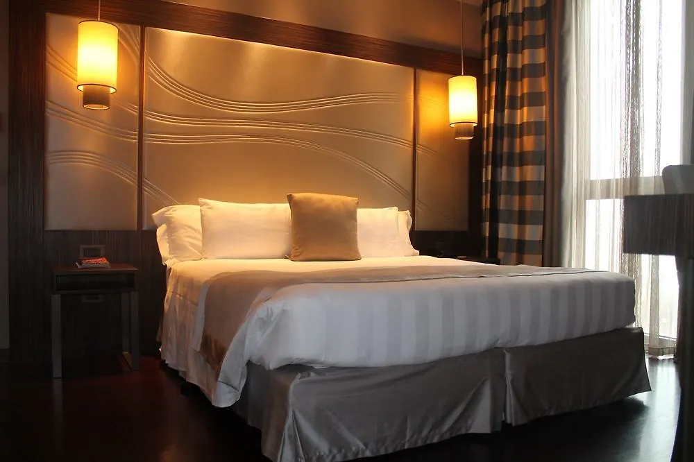Uptown Palace Mediolan Hotel