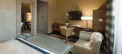 **** Otel Uptown Palace Milano İtalya
