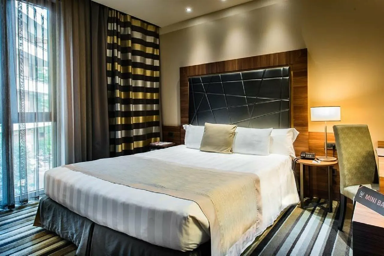 Uptown Palace Milan 4*,  Italy
